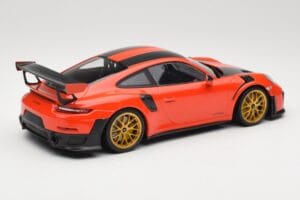 Porsche 911 991.2 GT2 RS Oranje Weissach Package Gouden Velgen Minichamps 1:18 155068305 Metaal — afbeelding 2 van 6