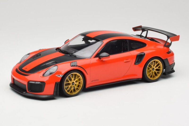 Porsche 911 991.2 GT2 RS Oranje Weissach Package Gouden Velgen Minichamps 1:18 155068305 Metaal