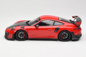 Porsche 911 GT2 RS 991.2 Rood Zwarte Velgen Minichamps 1:18 155068307 Metaal — afbeelding 3 van 6