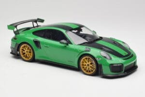 Porsche 911 991.2 GT2 RS Weissach Package British Racing Groen & Gouden Wielen Minichamps 1:18 153068318 Metaal — afbeelding 4 van 6