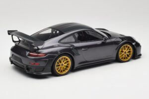 Porsche 911 991.2 GT2 RS Weissach Package Purple Metallic Met Gouden Magnesium Velgen Minichamps 1:18 153068322 Metaal — afbeelding 2 van 6
