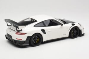 Porsche 911 991.2 GT2 RS Wit met Zwarte Velgen Minichamps 1:18 155068310 Metaal — afbeelding 2 van 6