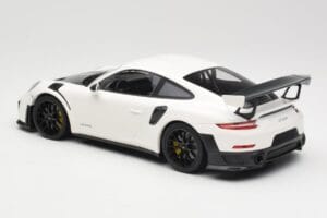 Porsche 911 991.2 GT2 RS Wit met Zwarte Velgen Minichamps 1:18 155068310 Metaal — afbeelding 5 van 6
