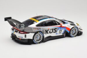 Porsche 911 991.2 GT3 R #17 Kues Team 75 Bernhard M. Christensen / K. Cairoli 24 Hours of Nurburgring 2018 Minichamps 1:18 15 — afbeelding 2 van 6