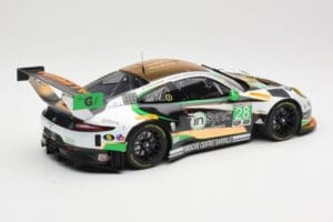 Porsche 911 991.2 GT3 R #28 Alegra Motorsports D. de Quesada / M. Morad Class Winners 24 Hours of Daytona 2017 Minichamps 1:1 — afbeelding 2 van 6