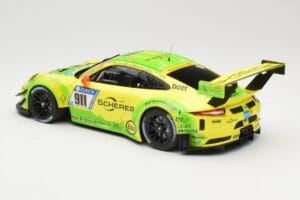 Porsche 911 991.2 GT3 R #911 Manthey Racing R. Dumas / F. Makowiecki 24 Hours of Nurburgring 2017 Minichamps 1:18 155176911 M — afbeelding 5 van 6