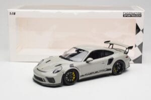 Porsche 911 991.2 GT3 RS Chalk Wording Zwarte Velgen Minichamps 1:18 153068230 Metaal — afbeelding 6 van 6