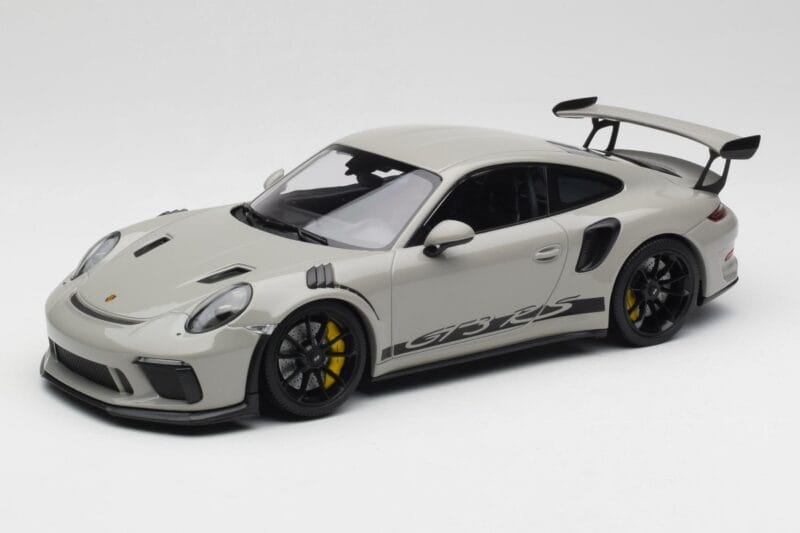 Porsche 911 991.2 GT3 RS Chalk Wording Zwarte Velgen Minichamps 1:18 153068230 Metaal
