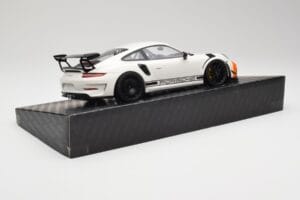 Porsche 911 991.2 GT3 RS Manthey Racing Wit & Blauw & Oranje Minichamps 1:18 MR-911-GT3RS-1805 Metaal — afbeelding 3 van 6