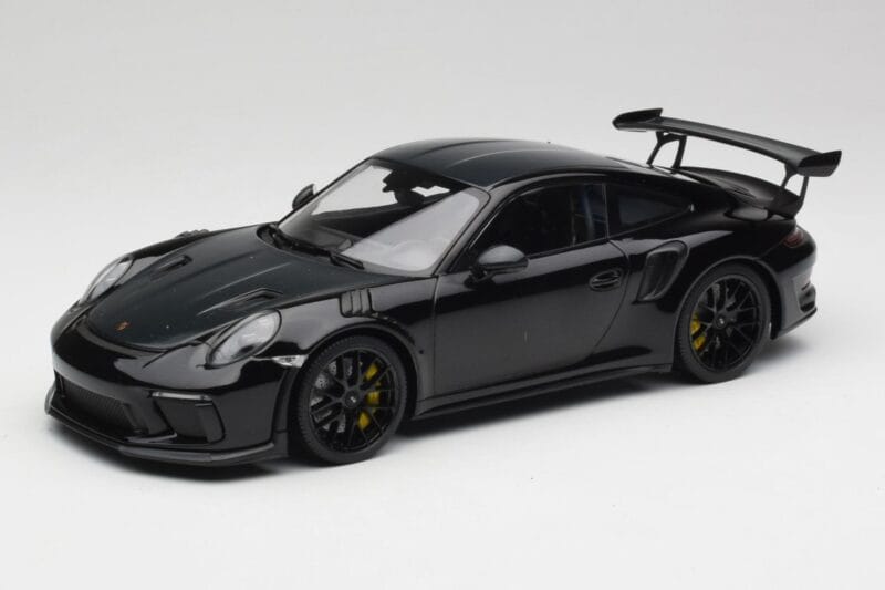 Porsche 911 991.2 GT3 RS Weissach Package Zwart & Zwarte Wielen Minichamps 1:18 153068228 Metaal
