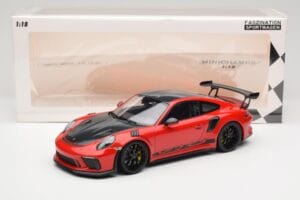 Porsche 911 991.2 GT3 RS Weissach Package Guards Red Zwarte Velgen Minichamps 1:18 153068223 Metaal — afbeelding 6 van 6