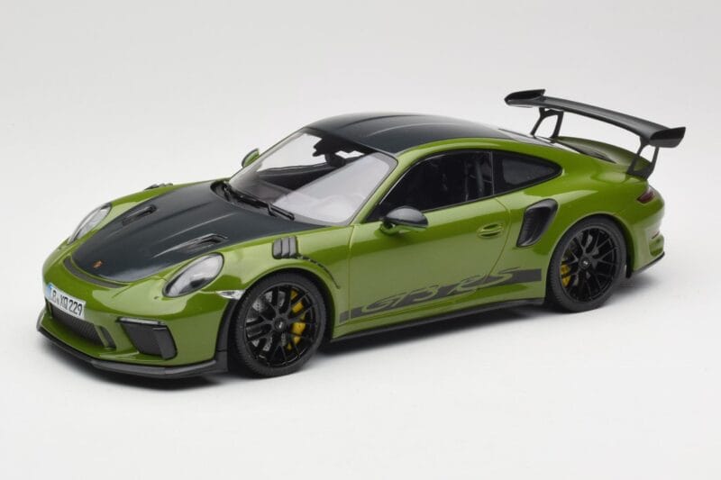 Porsche 911 991.2 GT3 RS Weissach Package Lizard Green Wording & Zwarte Magnesium Velgen Minichamps 1:18 155068232 Metaal