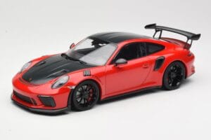 Porsche 911 991.2 GT3 RS Weissach Package Rood met Zwarte Velgen Minichamps 1:18 155068230 Metaal
