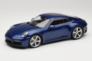 Porsche 911 992 Carrera 4S Blue Metallic Minichamps 1:18 153067327 Metaal