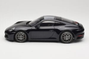 Porsche 911 992 Carrera 4S Blue Metallic Minichamps 1:18 155067321 Metaal — afbeelding 5 van 6