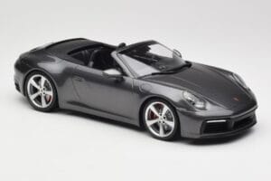 Porsche 911 992 Carrera 4S Cabriolet Agate Grey Metallic Minichamps 1:18 155067336 Metaal — afbeelding 4 van 6