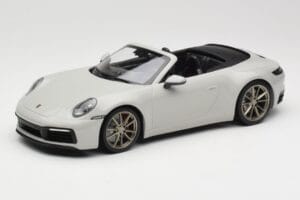 Porsche 911 992 Carrera 4S Cabriolet Grijs Minichamps 1:18 155067335 Metaal
