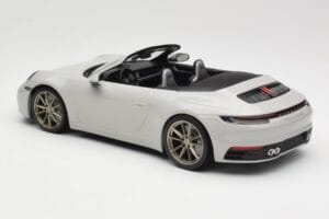 Porsche 911 992 Carrera 4S Cabriolet Grijs Minichamps 1:18 155067335 Metaal — afbeelding 5 van 6