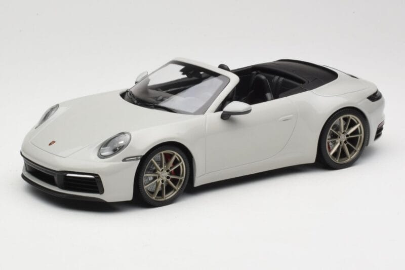 Porsche 911 992 Carrera 4S Cabriolet Grijs Minichamps 1:18 155067335 Metaal