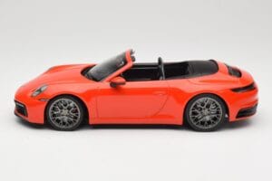 Porsche 911 992 Carrera 4S Cabriolet Oranje Minichamps 1:18 155067334 Metaal — afbeelding 3 van 6