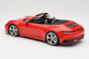 Porsche 911 992 Carrera 4S Cabriolet Rood Minichamps 1:18 155067331 Metaal — afbeelding 5 van 6