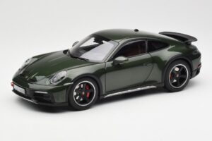 Porsche 911 992 Dakar Oak Groen Metallic Norev 1:18 187241 Metaal
