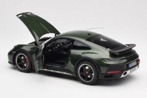 Porsche 911 992 Dakar Oak Groen Metallic Norev 1:18 187241 Metaal — afbeelding 6 van 9