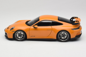 Porsche 911 992 GT3 Bahama Yellow Norev 1:18 187387 Metaal — afbeelding 4 van 8