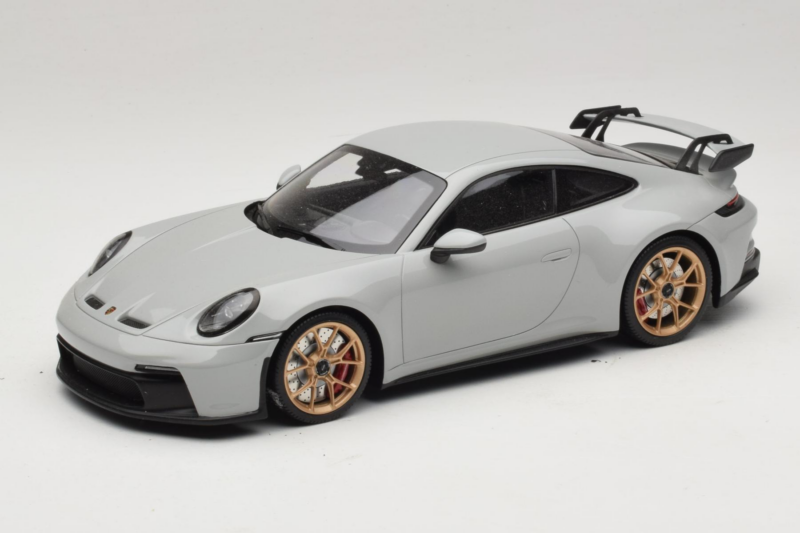 Porsche 911 992 GT3 Chalk Gouden Wielen Minichamps 1:18 117069001 Metaal