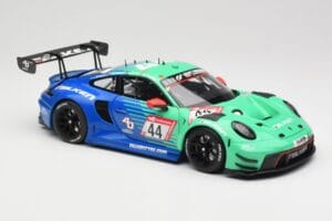 Porsche 911 992 GT3 R Falken #44 D. Eriksson / T. Heinemann 24 Hours of Nurburgring 2023 Minichamps 1:18 113236344 Metaal — afbeelding 6 van 8