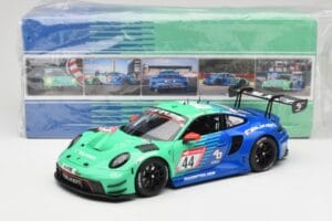 Porsche 911 992 GT3 R Falken #44 D. Eriksson / T. Heinemann 24 Hours of Nurburgring 2023 Minichamps 1:18 113236344 Metaal — afbeelding 8 van 8