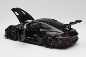Porsche 911 992 GT3 RS Zwart & Zwarte Velgen Concept Minichamps 1:18 911992003 Metaal — afbeelding 5 van 8