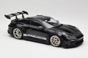 Porsche 911 992 GT3 RS Zwart Met Zilveren Velgen Minichamps 1:18 155062231 Metaal — afbeelding 4 van 6