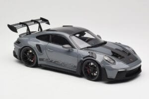 Porsche 911 992 GT3 RS Crayon Weissach Package & Black Wheels Minichamps 1:18 110062024 Metaal — afbeelding 6 van 8