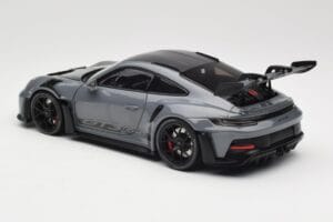 Porsche 911 992 GT3 RS Crayon Weissach Package & Black Wheels Minichamps 1:18 110062024 Metaal — afbeelding 7 van 8