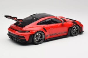 Porsche 911 992 GT3 RS Guards Rood & Zilveren Wielen Weissach Package Minichamps 1:18 153062246 Metaal — afbeelding 2 van 6