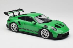 Porsche 911 992 GT3 RS Python Groen & Zilveren Wielen & Zwart Decor Minichamps 1:18 153062235 Metaal — afbeelding 4 van 6