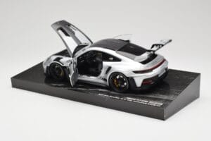 Porsche 911 992 GT3 RS Zilver Weissach Package Minichamps 1:18 110062020 Metaal — afbeelding 5 van 8