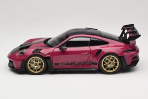 Porsche 911 992 GT3 RS Weissach Package Ruby Star Norev 1:18 187370 Metaal — afbeelding 4 van 8