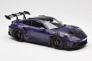 Porsche 911 992 GT3 RS Weissach Package Ultraviolet Norev 1:18 187368 Metaal — afbeelding 6 van 8
