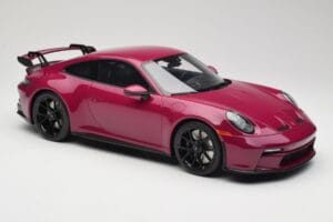 Porsche 911 992 GT3 Ruby Star Neo Red GT Spirit 1:12 GT536 Hars — afbeelding 4 van 6