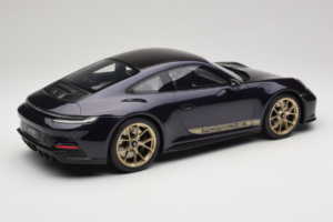 Porsche 911 992 GT3 Touring Viola Metallic GT Spirit 1:12 GT937 Hars — afbeelding 2 van 6