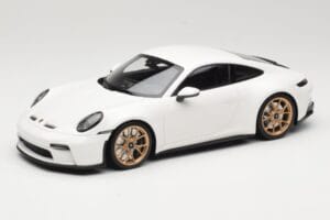 Porsche 911 992 GT3 Touring Wit Neodyme Wheels Minichamps 1:18 117069022 Metaal