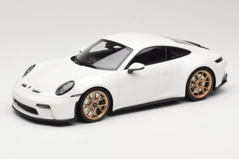 Porsche 911 992 GT3 Touring Wit Neodyme Wheels Minichamps 1:18 117069022 Metaal