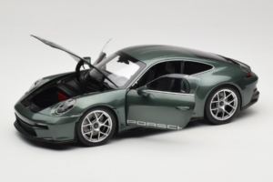 Porsche 911 992 S/T Malachite Green Metallic Norev 1:18 187472 Metaal — afbeelding 2 van 8