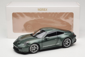 Porsche 911 992 S/T Malachite Green Metallic Norev 1:18 187472 Metaal — afbeelding 8 van 8
