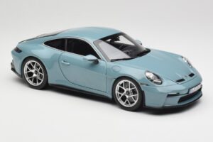 Porsche 911 992 S/T Meissen Blue Norev 1:18 187470 Metaal — afbeelding 6 van 8