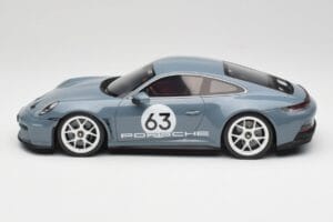 Porsche 911 992 ST Gentian Blue Metallic GT Spirit 1:18 GT491 Hars — afbeelding 3 van 6