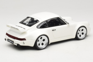 Porsche 911 992 Strosek Giga White GT Spirit 1:18 GT525 Hars — afbeelding 2 van 6