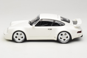 Porsche 911 992 Strosek Giga White GT Spirit 1:18 GT525 Hars — afbeelding 3 van 6